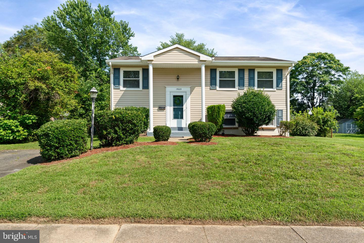 15005 CORDELL AVE, WOODBRIDGE, Virginia 22193, 3 Bedrooms Bedrooms, ,2 BathroomsBathrooms,Residential,For sale,15005 CORDELL AVE,VAPW2100230 MLS # VAPW2100230