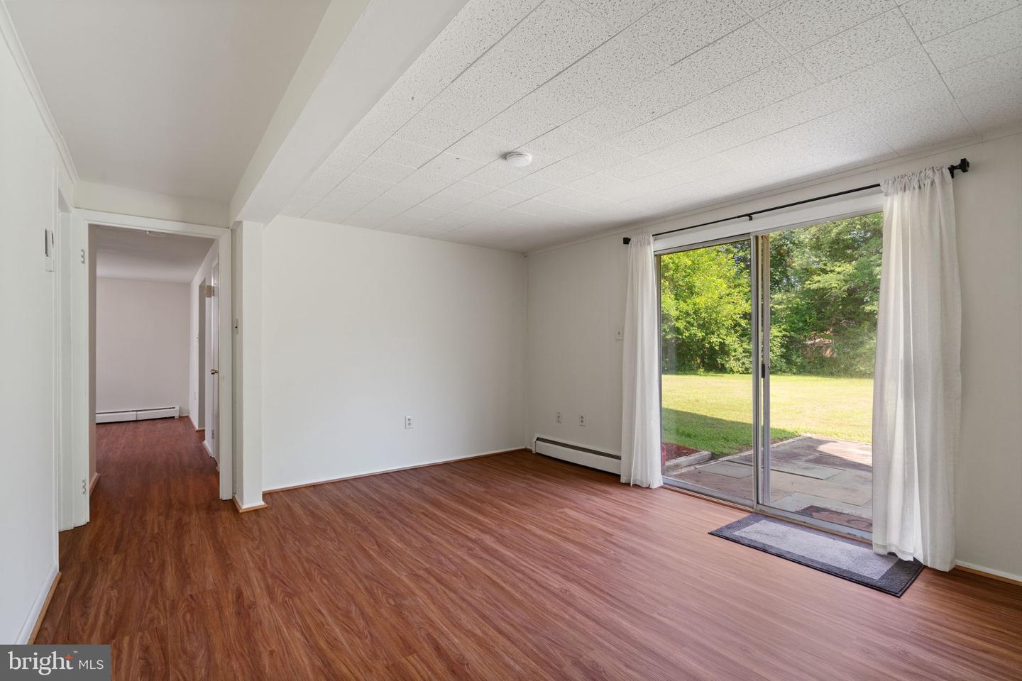 15005 CORDELL AVE, WOODBRIDGE, Virginia 22193, 3 Bedrooms Bedrooms, ,2 BathroomsBathrooms,Residential,For sale,15005 CORDELL AVE,VAPW2100230 MLS # VAPW2100230