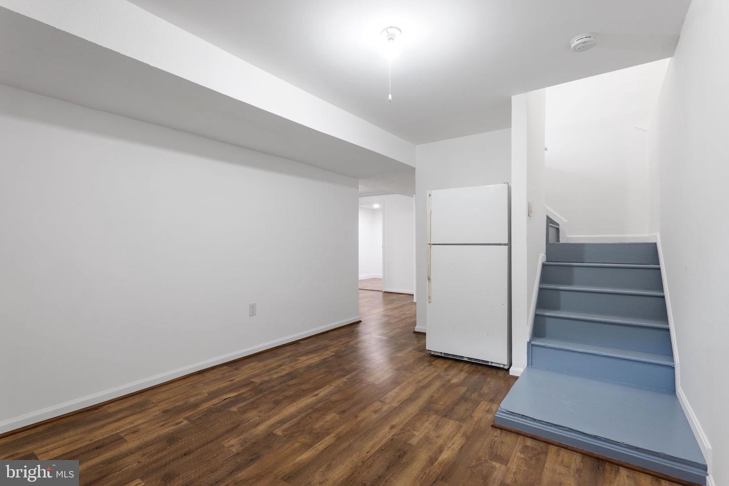 137 OAK VIEW DR SE, LEESBURG, Virginia 20175, 3 Bedrooms Bedrooms, 5 Rooms Rooms,2 BathroomsBathrooms,Residential,For sale,137 OAK VIEW DR SE,VALO2103354 MLS # VALO2103354