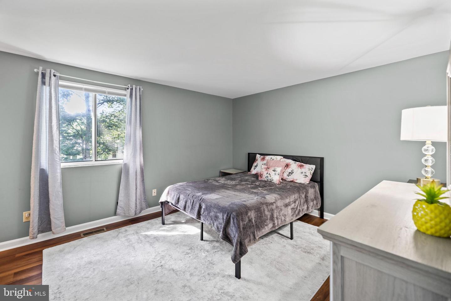 10612 HOLLEYBROOKE DR, SPOTSYLVANIA, Virginia 22553, 5 Bedrooms Bedrooms, 5 Rooms Rooms,3 BathroomsBathrooms,Residential,For sale,10612 HOLLEYBROOKE DR,VASP2035032 MLS # VASP2035032