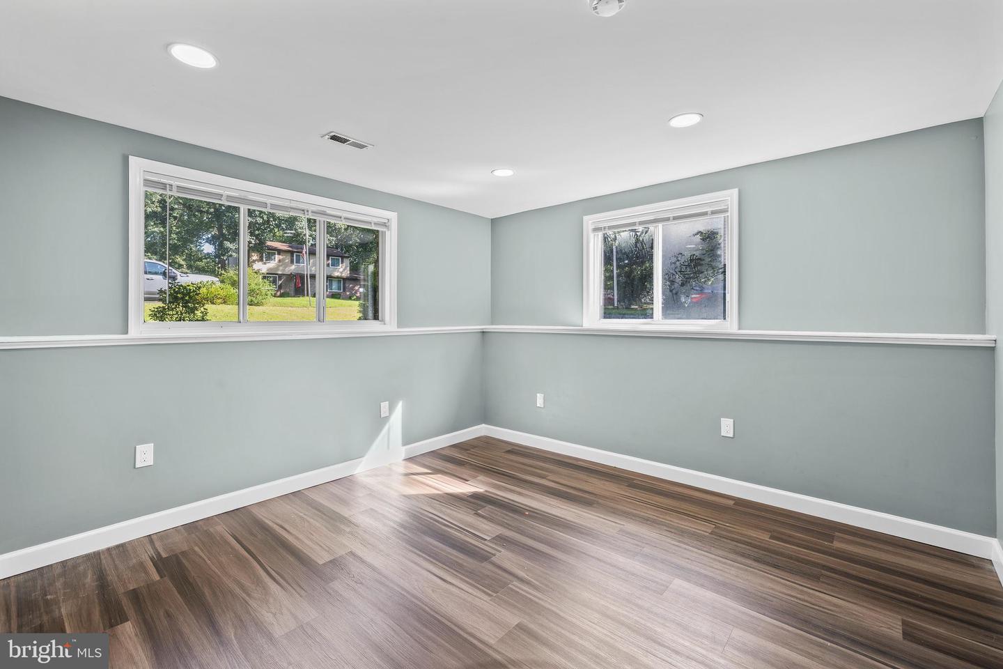 10612 HOLLEYBROOKE DR, SPOTSYLVANIA, Virginia 22553, 5 Bedrooms Bedrooms, 5 Rooms Rooms,3 BathroomsBathrooms,Residential,For sale,10612 HOLLEYBROOKE DR,VASP2035032 MLS # VASP2035032