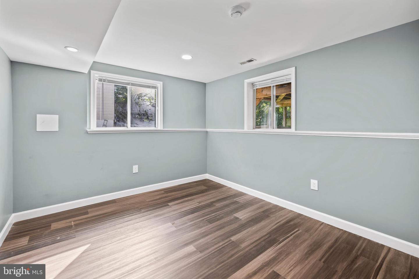10612 HOLLEYBROOKE DR, SPOTSYLVANIA, Virginia 22553, 5 Bedrooms Bedrooms, 5 Rooms Rooms,3 BathroomsBathrooms,Residential,For sale,10612 HOLLEYBROOKE DR,VASP2035032 MLS # VASP2035032
