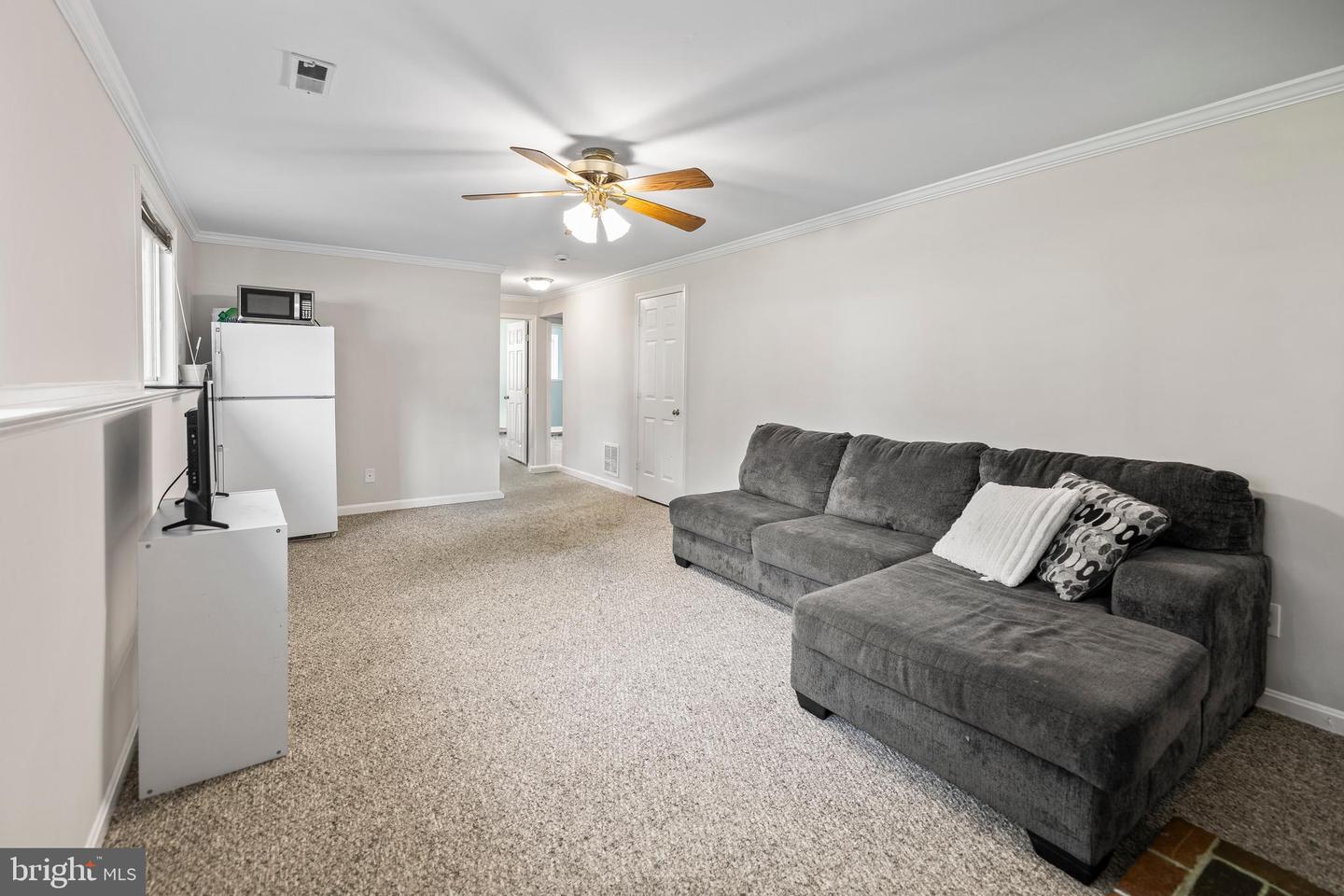 10612 HOLLEYBROOKE DR, SPOTSYLVANIA, Virginia 22553, 5 Bedrooms Bedrooms, 5 Rooms Rooms,3 BathroomsBathrooms,Residential,For sale,10612 HOLLEYBROOKE DR,VASP2035032 MLS # VASP2035032