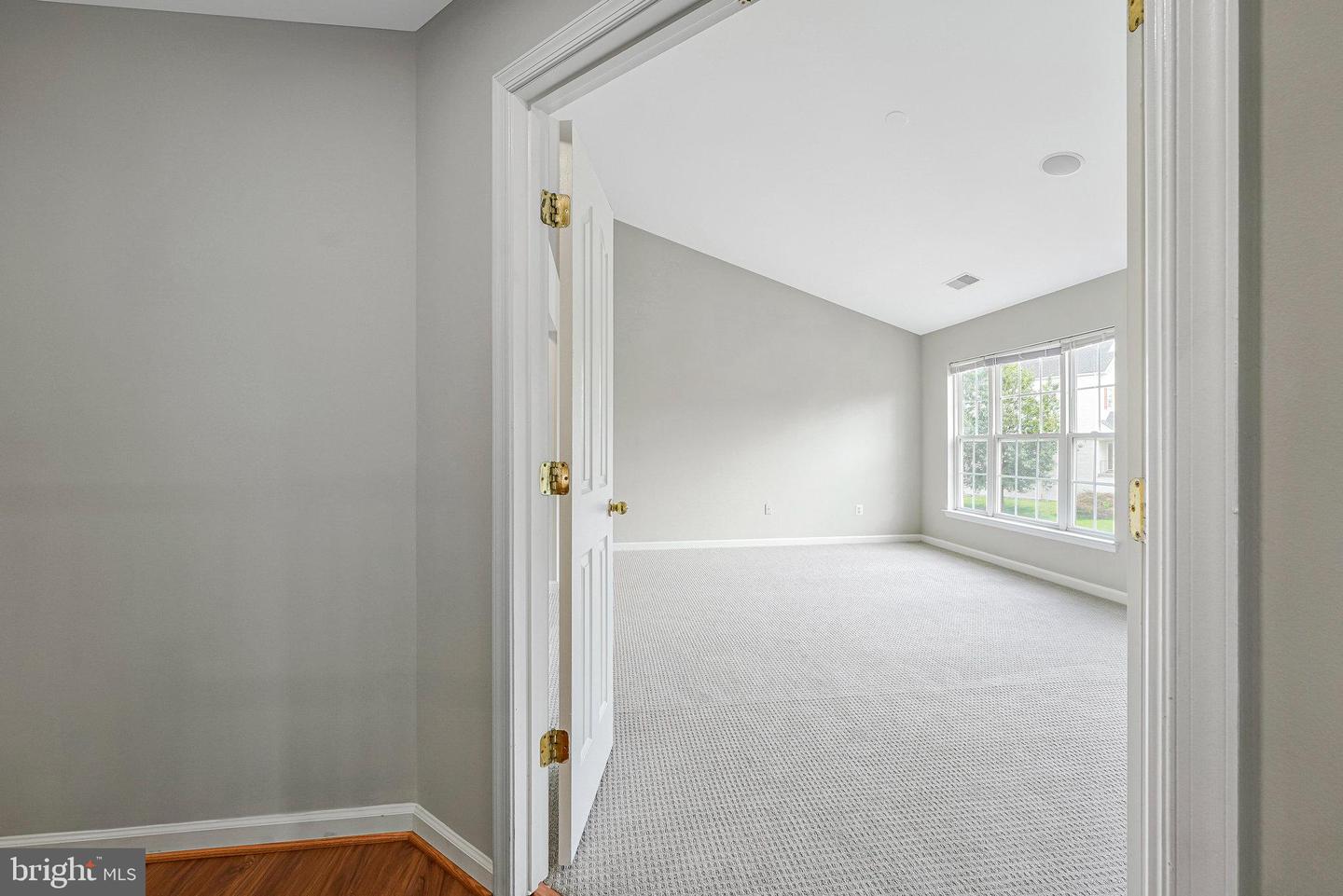 8954 HANSON GROVE CT, MANASSAS, Virginia 20109, 6 Bedrooms Bedrooms, ,3 BathroomsBathrooms,Residential,For sale,8954 HANSON GROVE CT,VAPW2100234 MLS # VAPW2100234