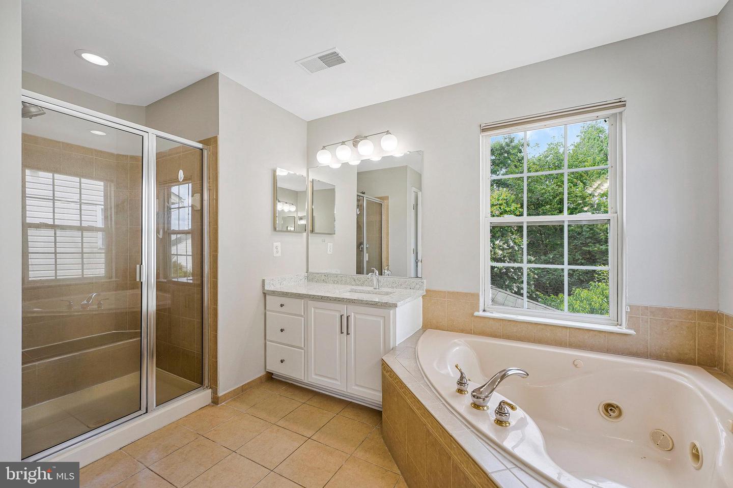 8954 HANSON GROVE CT, MANASSAS, Virginia 20109, 6 Bedrooms Bedrooms, ,3 BathroomsBathrooms,Residential,For sale,8954 HANSON GROVE CT,VAPW2100234 MLS # VAPW2100234