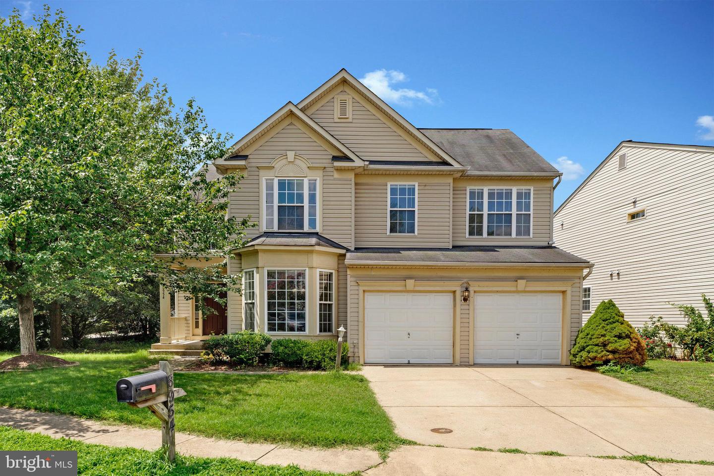 8954 HANSON GROVE CT, MANASSAS, Virginia 20109, 6 Bedrooms Bedrooms, ,3 BathroomsBathrooms,Residential,For sale,8954 HANSON GROVE CT,VAPW2100234 MLS # VAPW2100234