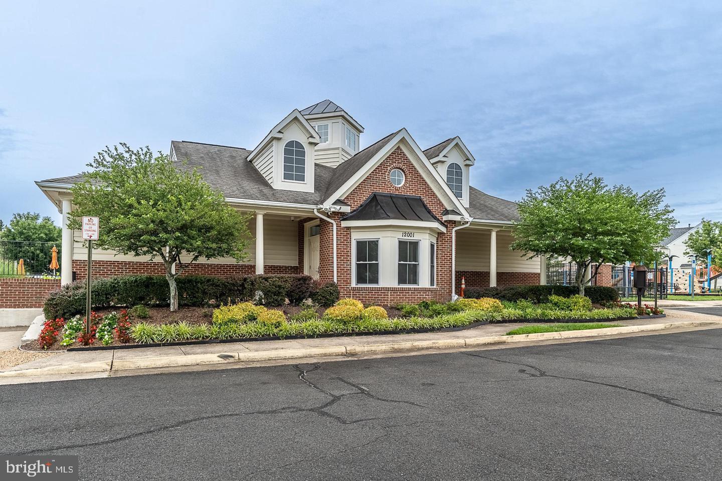 8954 HANSON GROVE CT, MANASSAS, Virginia 20109, 6 Bedrooms Bedrooms, ,3 BathroomsBathrooms,Residential,For sale,8954 HANSON GROVE CT,VAPW2100234 MLS # VAPW2100234