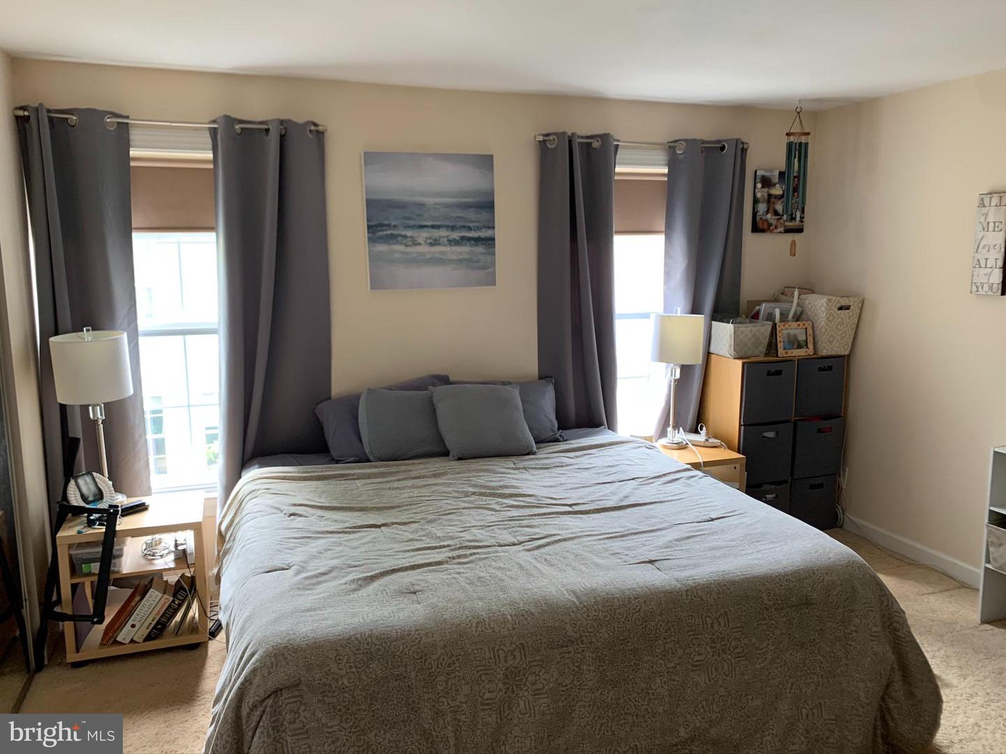 800 & 802 N FAYETTE ST, ALEXANDRIA, Virginia 22314, 3 Bedrooms Bedrooms, 13 Rooms Rooms,3 BathroomsBathrooms,Residential,For sale,800 & 802 N FAYETTE ST,VAAX2047970 MLS # VAAX2047970