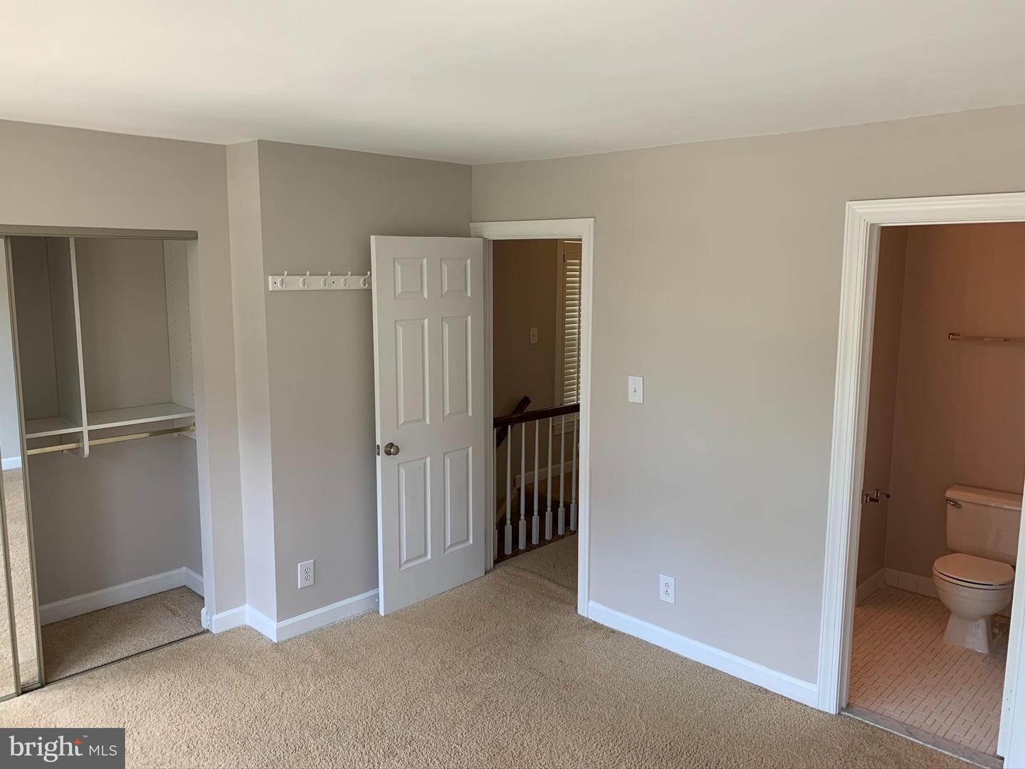 800 & 802 N FAYETTE ST, ALEXANDRIA, Virginia 22314, 3 Bedrooms Bedrooms, 13 Rooms Rooms,3 BathroomsBathrooms,Residential,For sale,800 & 802 N FAYETTE ST,VAAX2047970 MLS # VAAX2047970