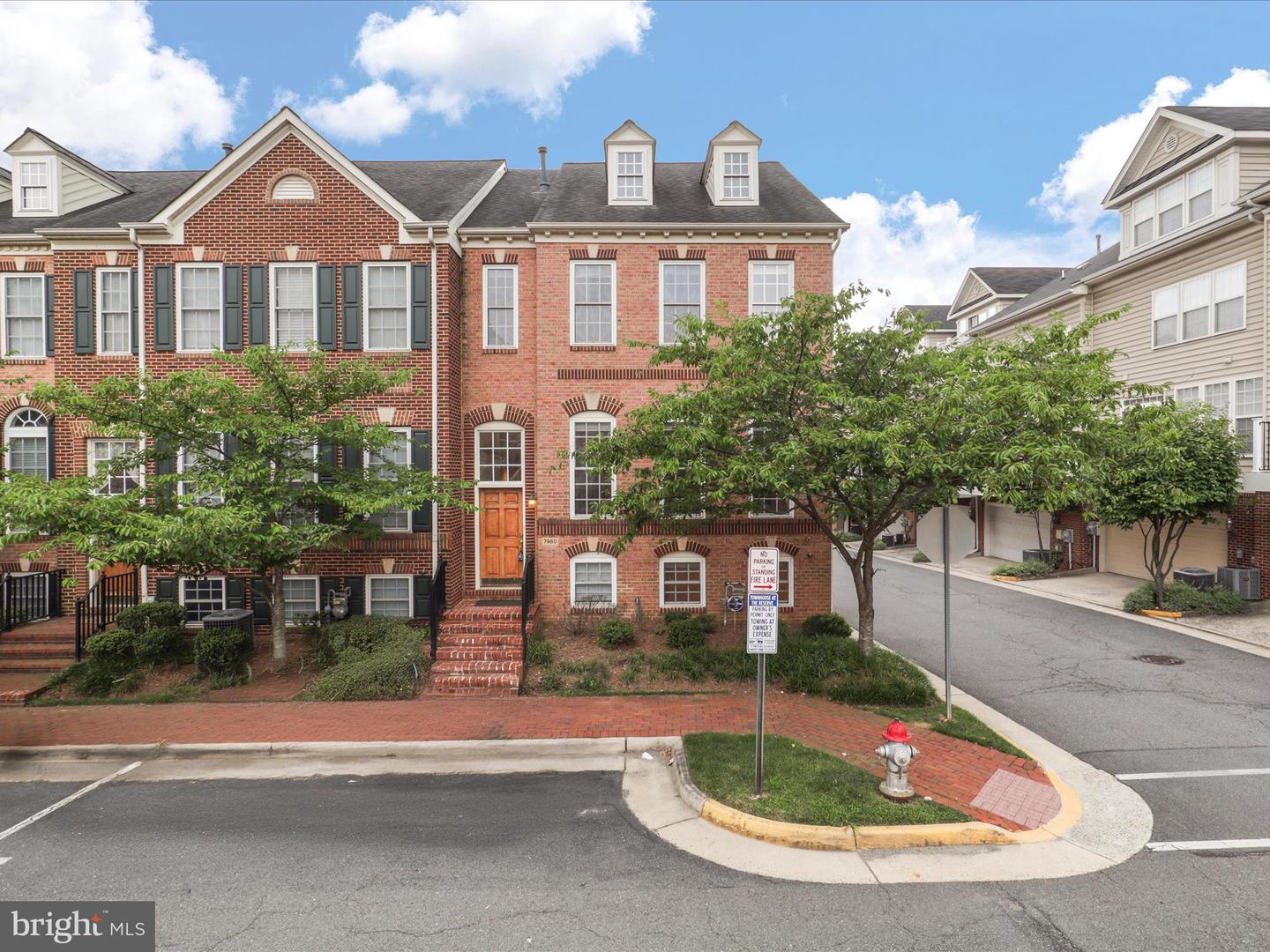 7980 VIGNE CT, VIENNA, Virginia 22182, 4 Bedrooms Bedrooms, ,3 BathroomsBathrooms,Residential,For sale,7980 VIGNE CT,VAFX2257698 MLS # VAFX2257698