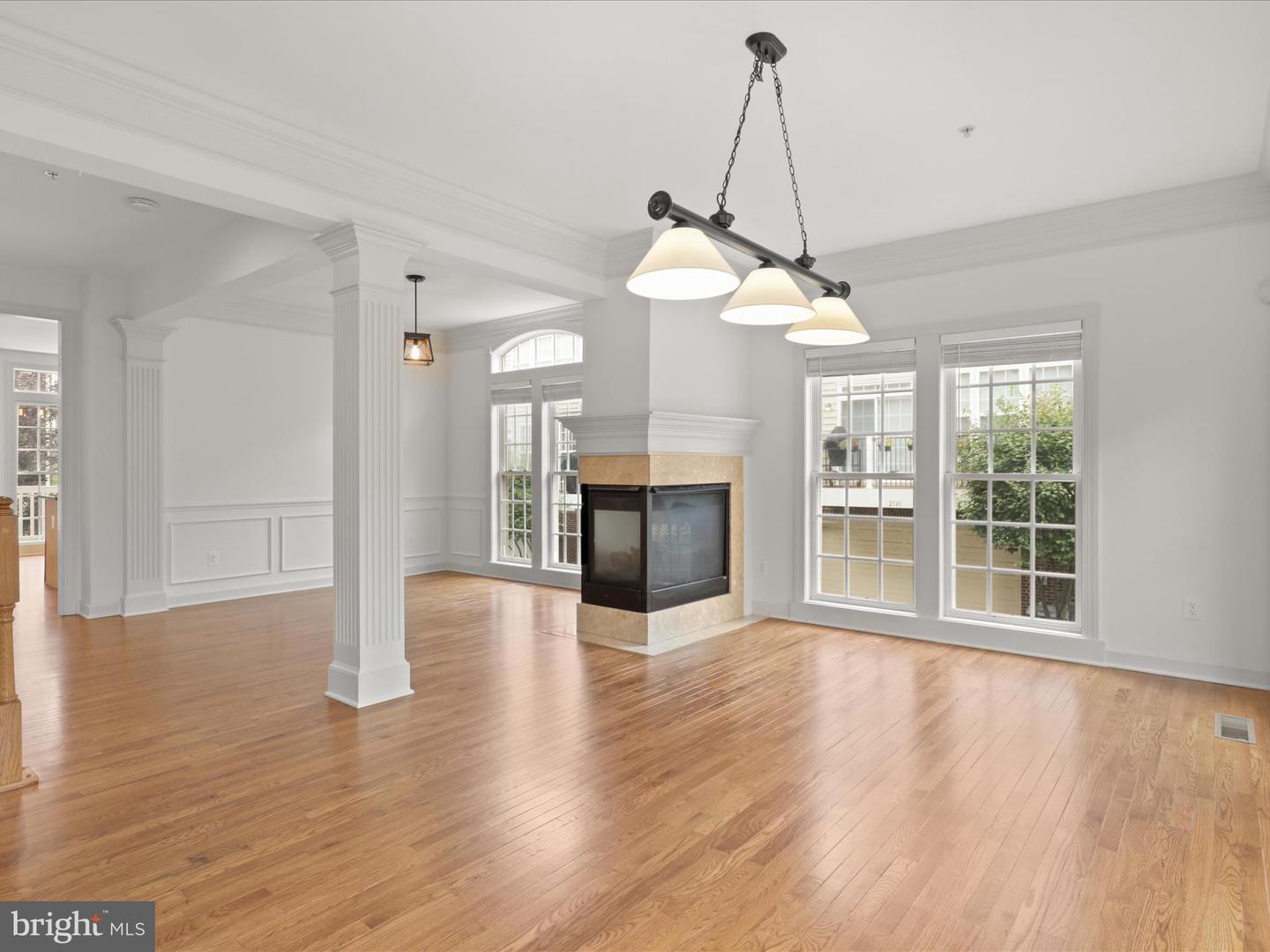 7980 VIGNE CT, VIENNA, Virginia 22182, 4 Bedrooms Bedrooms, ,3 BathroomsBathrooms,Residential,For sale,7980 VIGNE CT,VAFX2257698 MLS # VAFX2257698