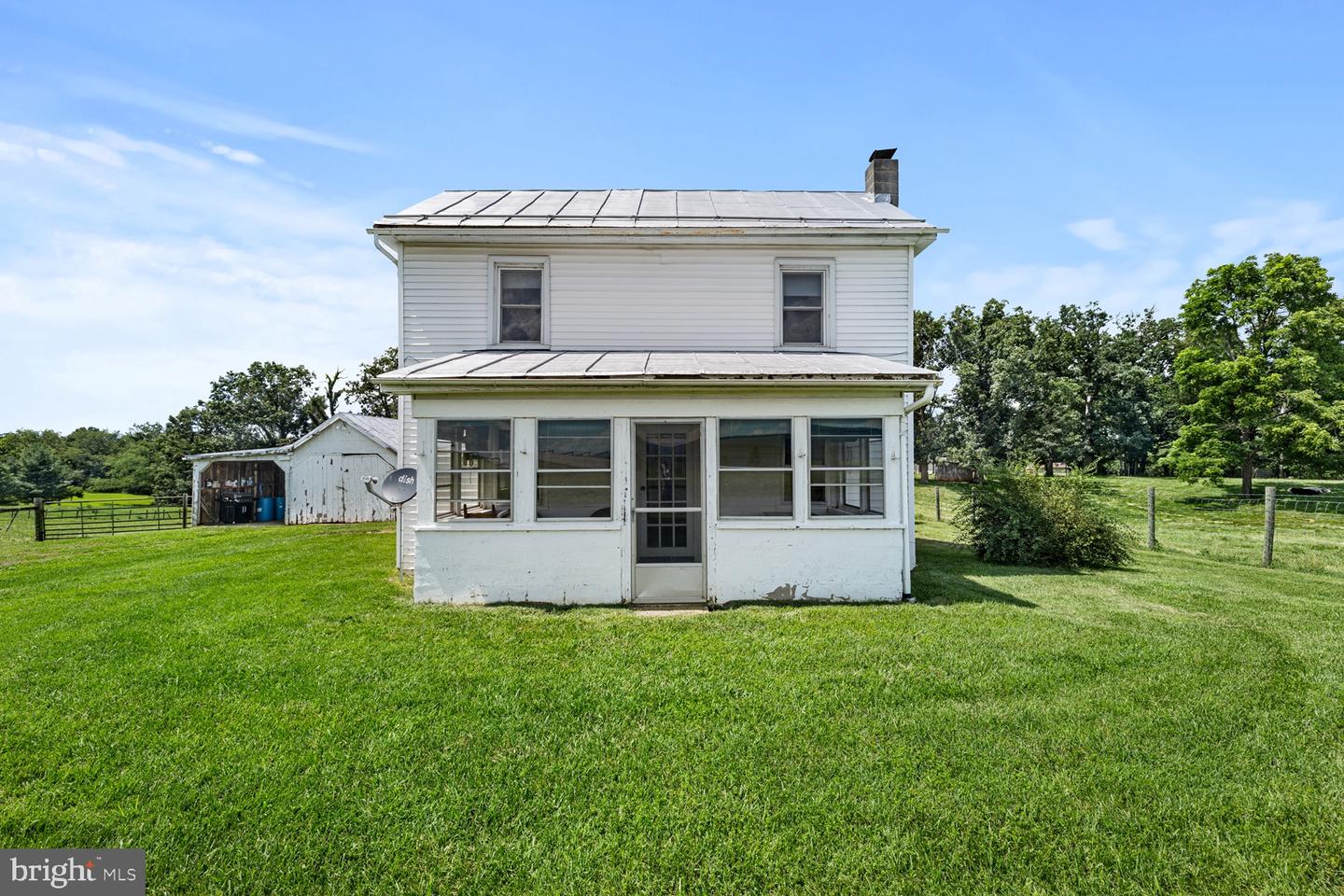 1275 GEORGETOWN RD, MOUNT JACKSON, Virginia 22842, 3 Bedrooms Bedrooms, 8 Rooms Rooms,1 BathroomBathrooms,Residential,For sale,1275 GEORGETOWN RD,VASH2012108 MLS # VASH2012108