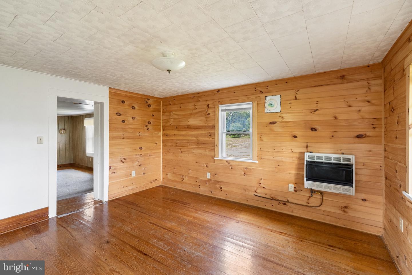 1275 GEORGETOWN RD, MOUNT JACKSON, Virginia 22842, 3 Bedrooms Bedrooms, 8 Rooms Rooms,1 BathroomBathrooms,Residential,For sale,1275 GEORGETOWN RD,VASH2012108 MLS # VASH2012108