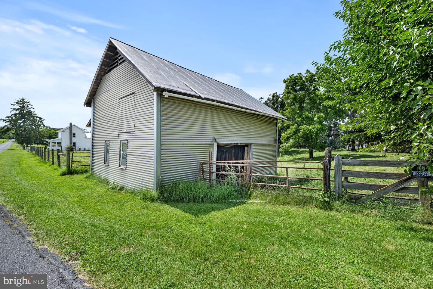 1275 GEORGETOWN RD, MOUNT JACKSON, Virginia 22842, 3 Bedrooms Bedrooms, 8 Rooms Rooms,1 BathroomBathrooms,Residential,For sale,1275 GEORGETOWN RD,VASH2012108 MLS # VASH2012108