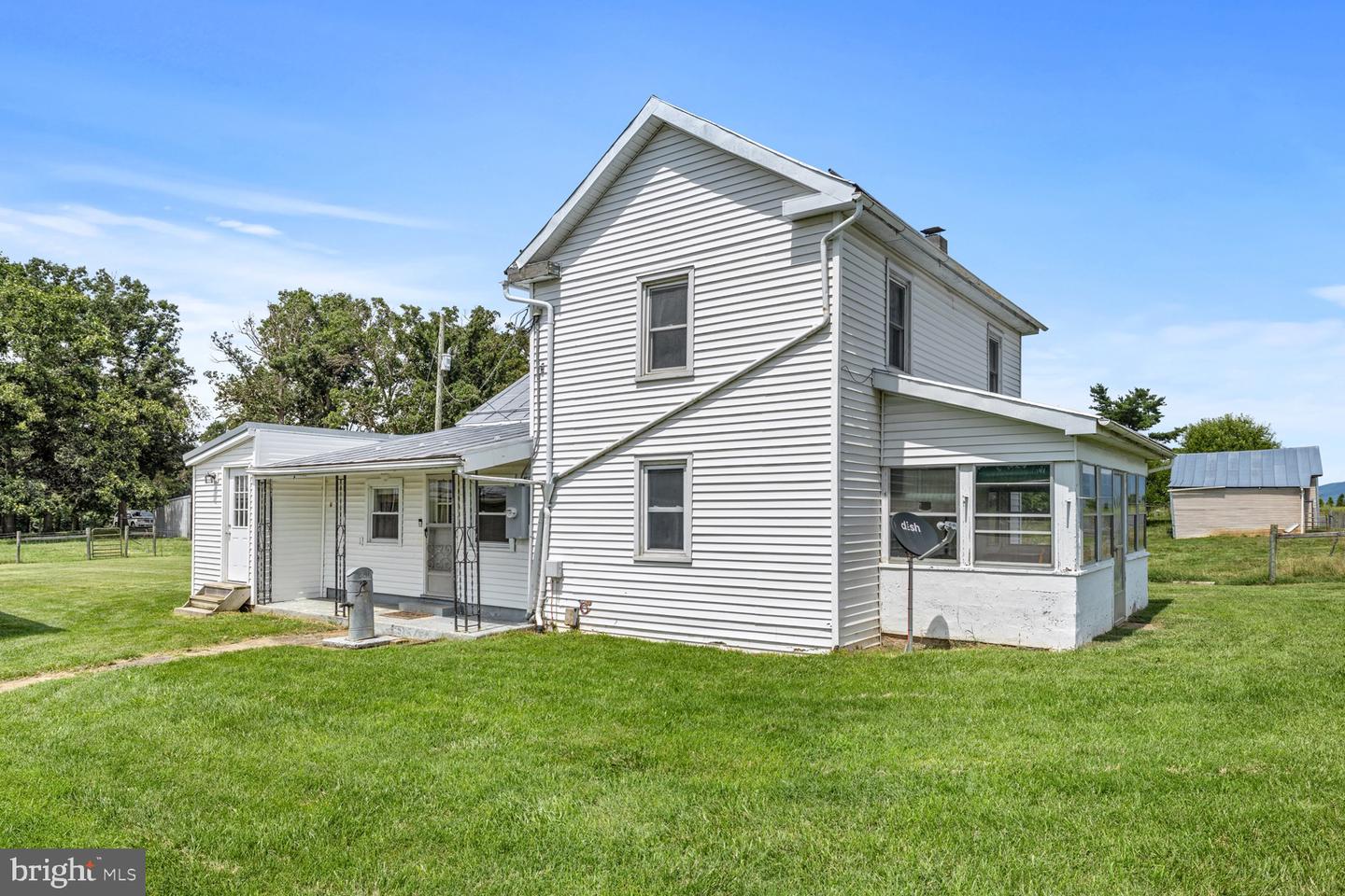 1275 GEORGETOWN RD, MOUNT JACKSON, Virginia 22842, 3 Bedrooms Bedrooms, 8 Rooms Rooms,1 BathroomBathrooms,Residential,For sale,1275 GEORGETOWN RD,VASH2012108 MLS # VASH2012108