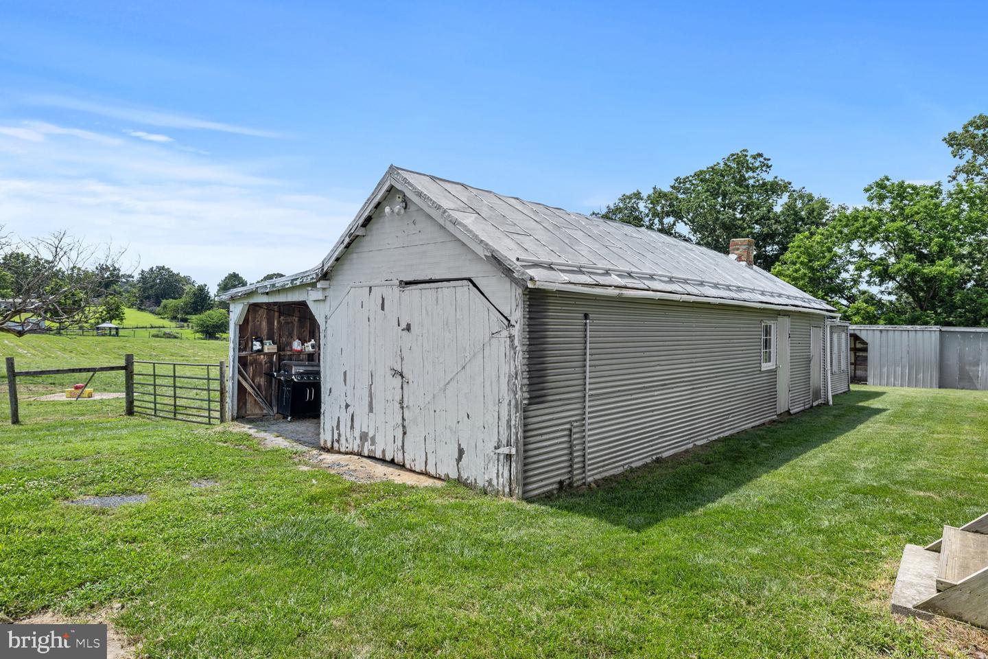 1275 GEORGETOWN RD, MOUNT JACKSON, Virginia 22842, 3 Bedrooms Bedrooms, 8 Rooms Rooms,1 BathroomBathrooms,Residential,For sale,1275 GEORGETOWN RD,VASH2012108 MLS # VASH2012108