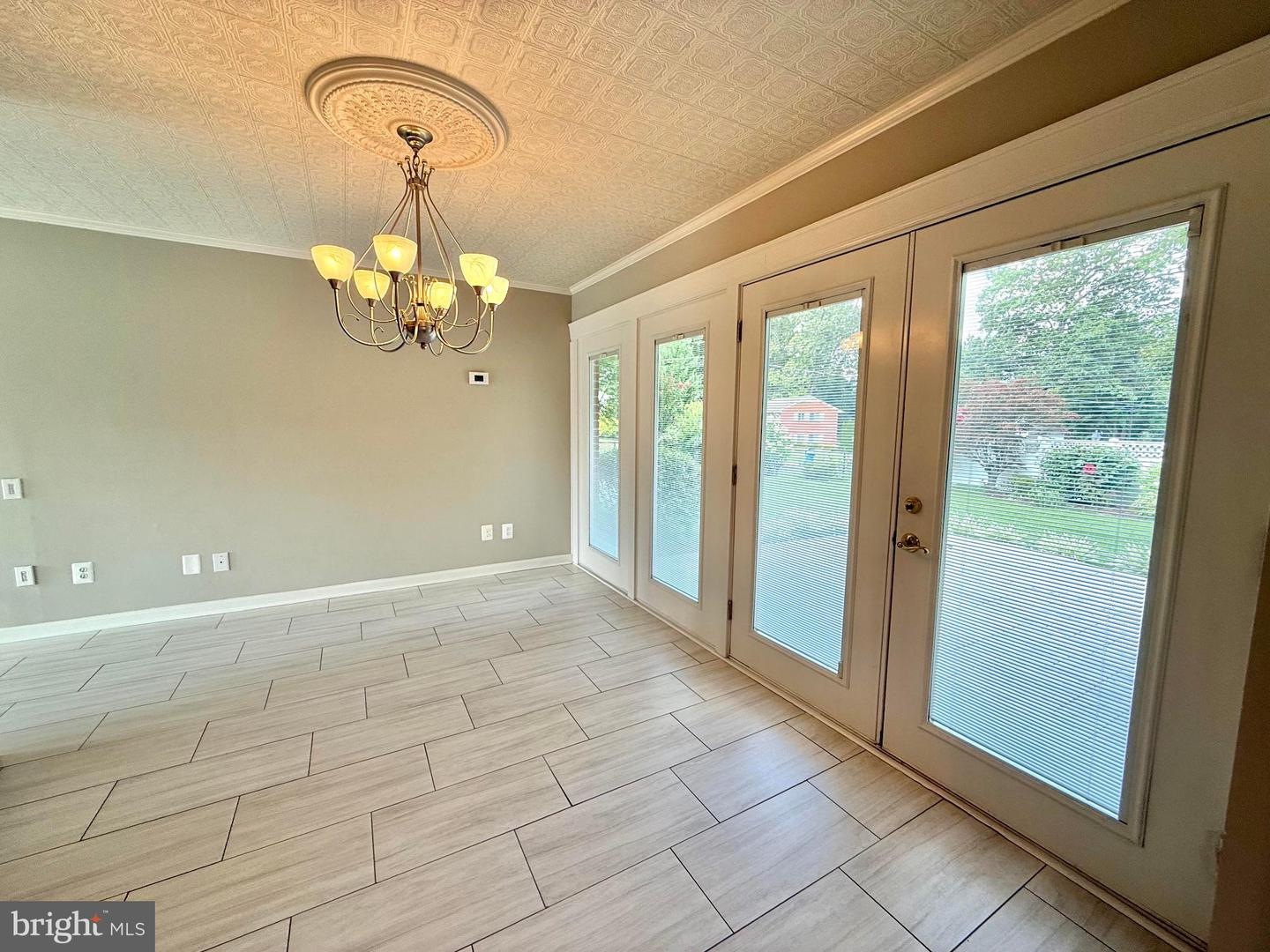 5413 IVES PL, SPRINGFIELD, Virginia 22151, 3 Bedrooms Bedrooms, ,1 BathroomBathrooms,Residential,For sale,5413 IVES PL,VAFX2257976 MLS # VAFX2257976