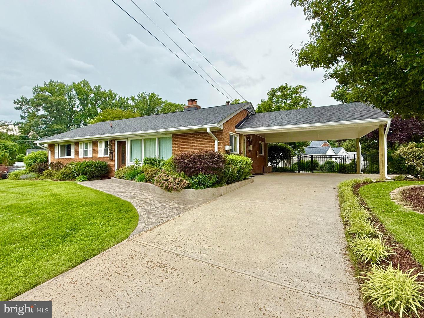 5413 IVES PL, SPRINGFIELD, Virginia 22151, 3 Bedrooms Bedrooms, ,1 BathroomBathrooms,Residential,For sale,5413 IVES PL,VAFX2257976 MLS # VAFX2257976