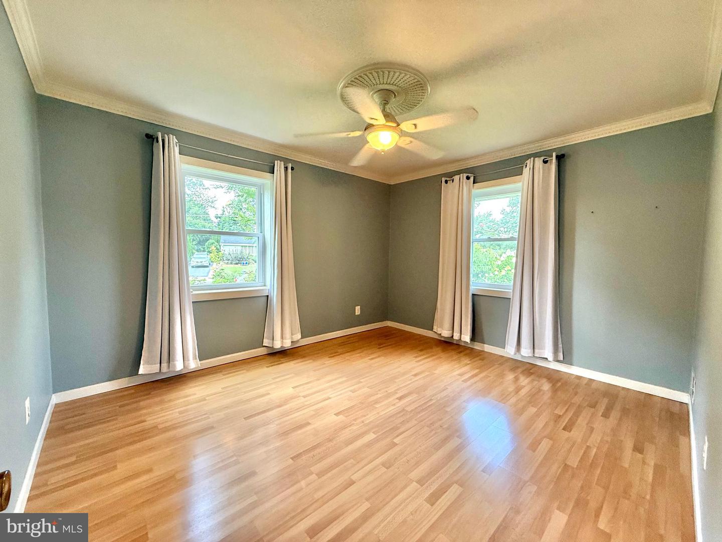 5413 IVES PL, SPRINGFIELD, Virginia 22151, 3 Bedrooms Bedrooms, ,1 BathroomBathrooms,Residential,For sale,5413 IVES PL,VAFX2257976 MLS # VAFX2257976