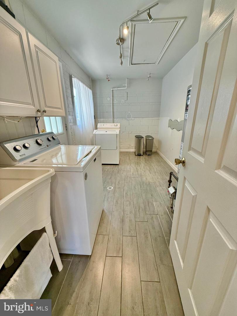 5413 IVES PL, SPRINGFIELD, Virginia 22151, 3 Bedrooms Bedrooms, ,1 BathroomBathrooms,Residential,For sale,5413 IVES PL,VAFX2257976 MLS # VAFX2257976