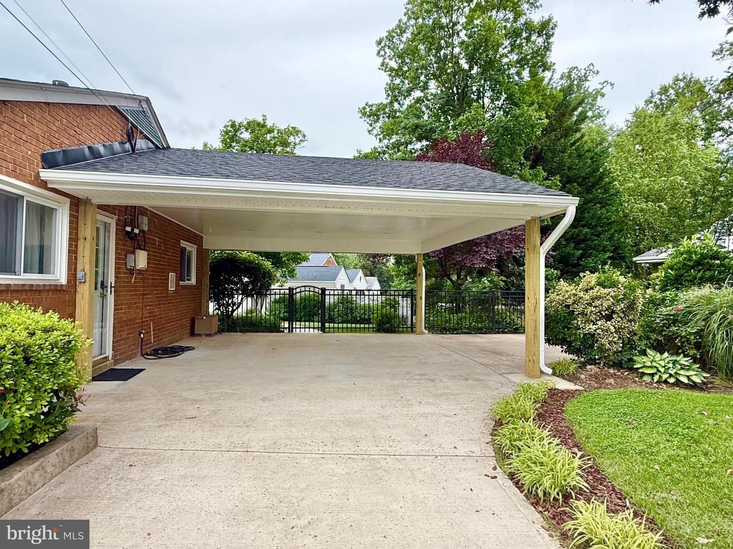 5413 IVES PL, SPRINGFIELD, Virginia 22151, 3 Bedrooms Bedrooms, ,1 BathroomBathrooms,Residential,For sale,5413 IVES PL,VAFX2257976 MLS # VAFX2257976