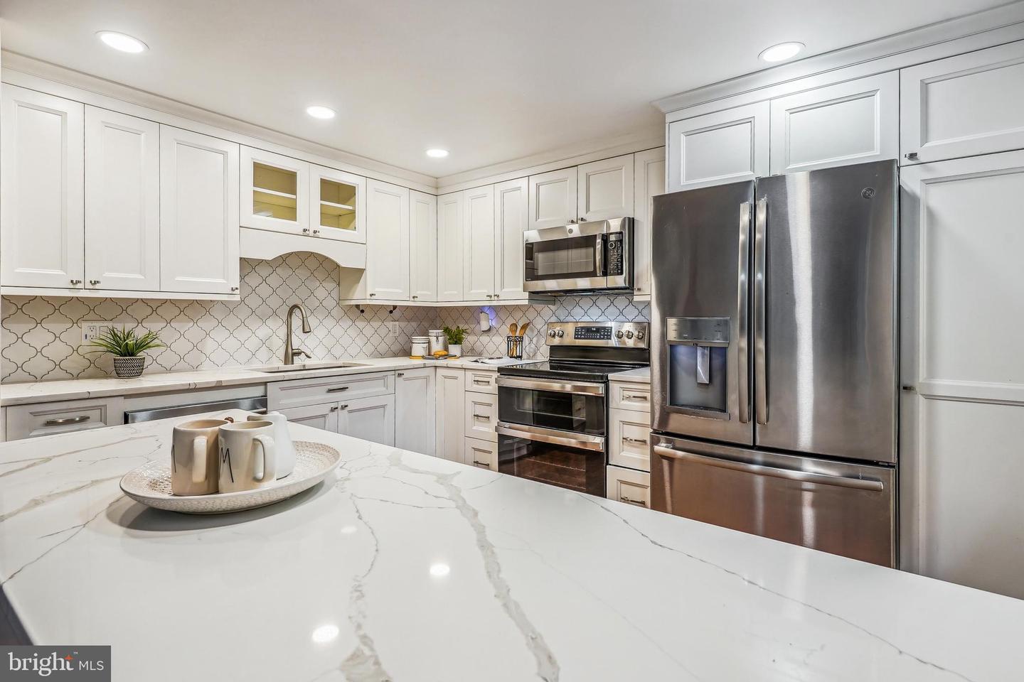 8901 GUTMAN CT, SPRINGFIELD, Virginia 22153, 4 Bedrooms Bedrooms, ,2 BathroomsBathrooms,Residential,For sale,8901 GUTMAN CT,VAFX2258022 MLS # VAFX2258022