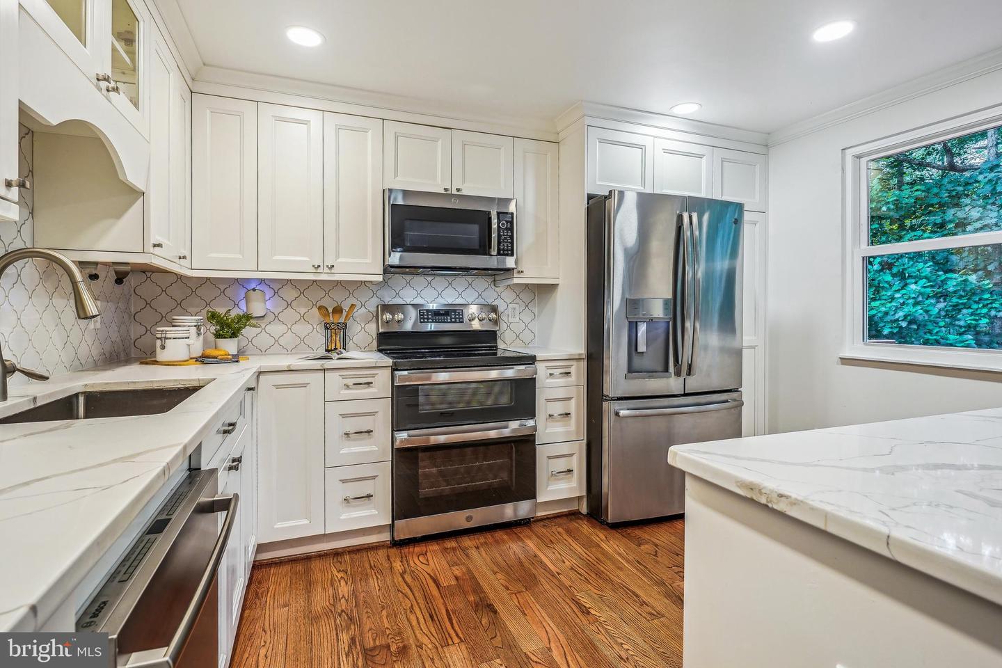 8901 GUTMAN CT, SPRINGFIELD, Virginia 22153, 4 Bedrooms Bedrooms, ,2 BathroomsBathrooms,Residential,For sale,8901 GUTMAN CT,VAFX2258022 MLS # VAFX2258022