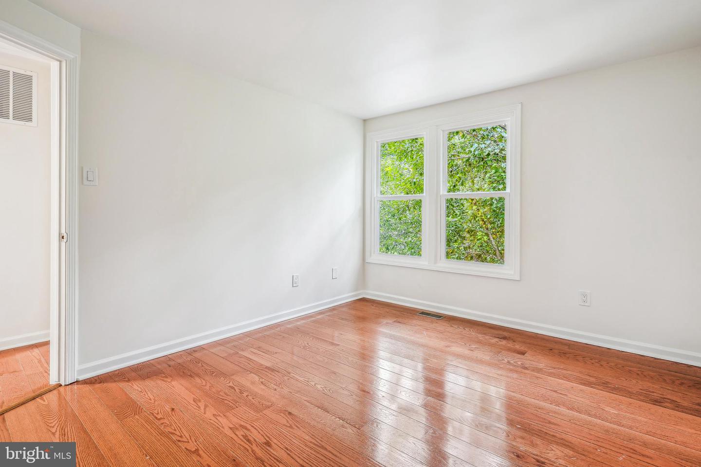 8901 GUTMAN CT, SPRINGFIELD, Virginia 22153, 4 Bedrooms Bedrooms, ,2 BathroomsBathrooms,Residential,For sale,8901 GUTMAN CT,VAFX2258022 MLS # VAFX2258022