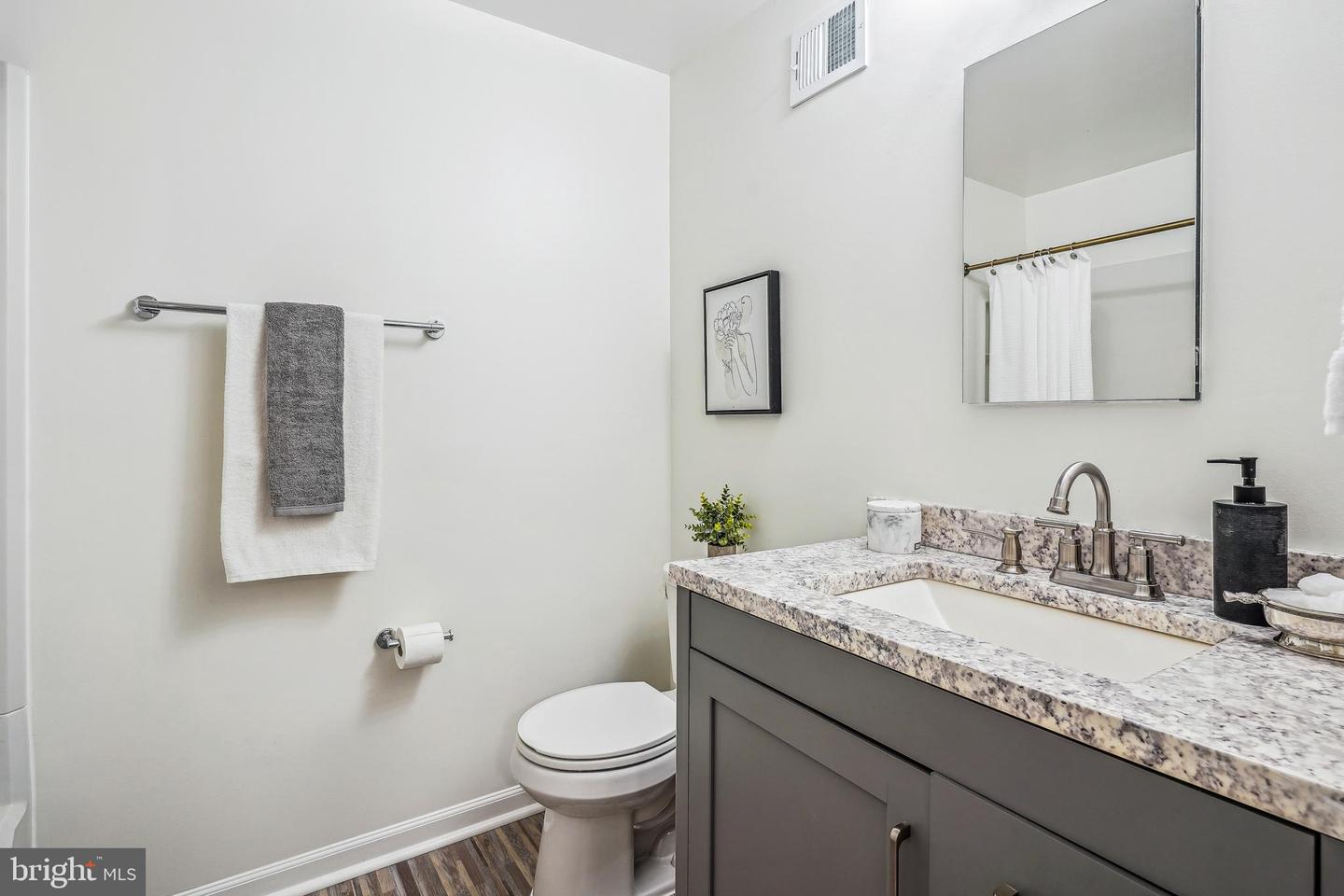 8901 GUTMAN CT, SPRINGFIELD, Virginia 22153, 4 Bedrooms Bedrooms, ,2 BathroomsBathrooms,Residential,For sale,8901 GUTMAN CT,VAFX2258022 MLS # VAFX2258022
