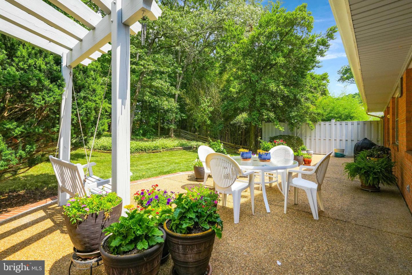 4121 SLEEPY HOLLOW RD, ANNANDALE, Virginia 22003, 4 Bedrooms Bedrooms, ,3 BathroomsBathrooms,Residential,For sale,4121 SLEEPY HOLLOW RD,VAFX2258170 MLS # VAFX2258170