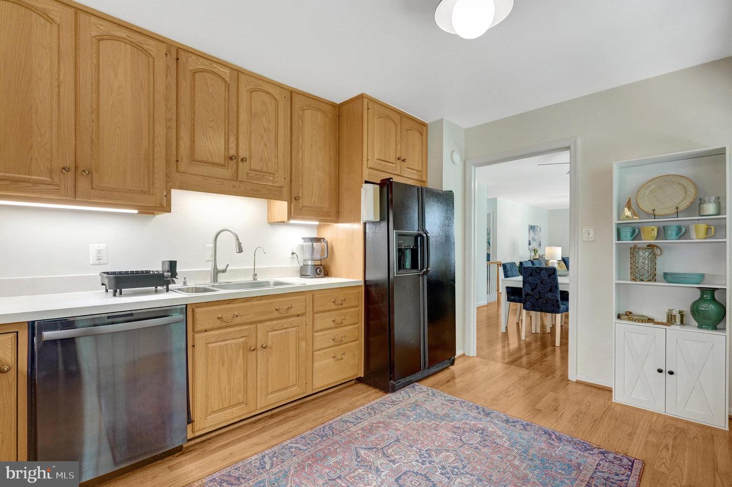 4121 SLEEPY HOLLOW RD, ANNANDALE, Virginia 22003, 4 Bedrooms Bedrooms, ,3 BathroomsBathrooms,Residential,For sale,4121 SLEEPY HOLLOW RD,VAFX2258170 MLS # VAFX2258170