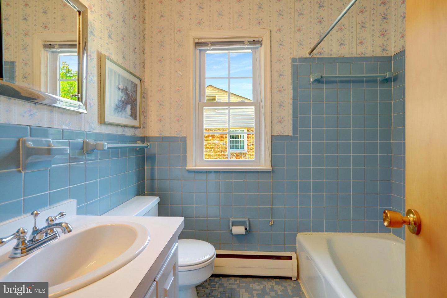 1807 COURTLAND RD, ALEXANDRIA, Virginia 22306, 4 Bedrooms Bedrooms, ,3 BathroomsBathrooms,Residential,For sale,1807 COURTLAND RD,VAFX2258182 MLS # VAFX2258182