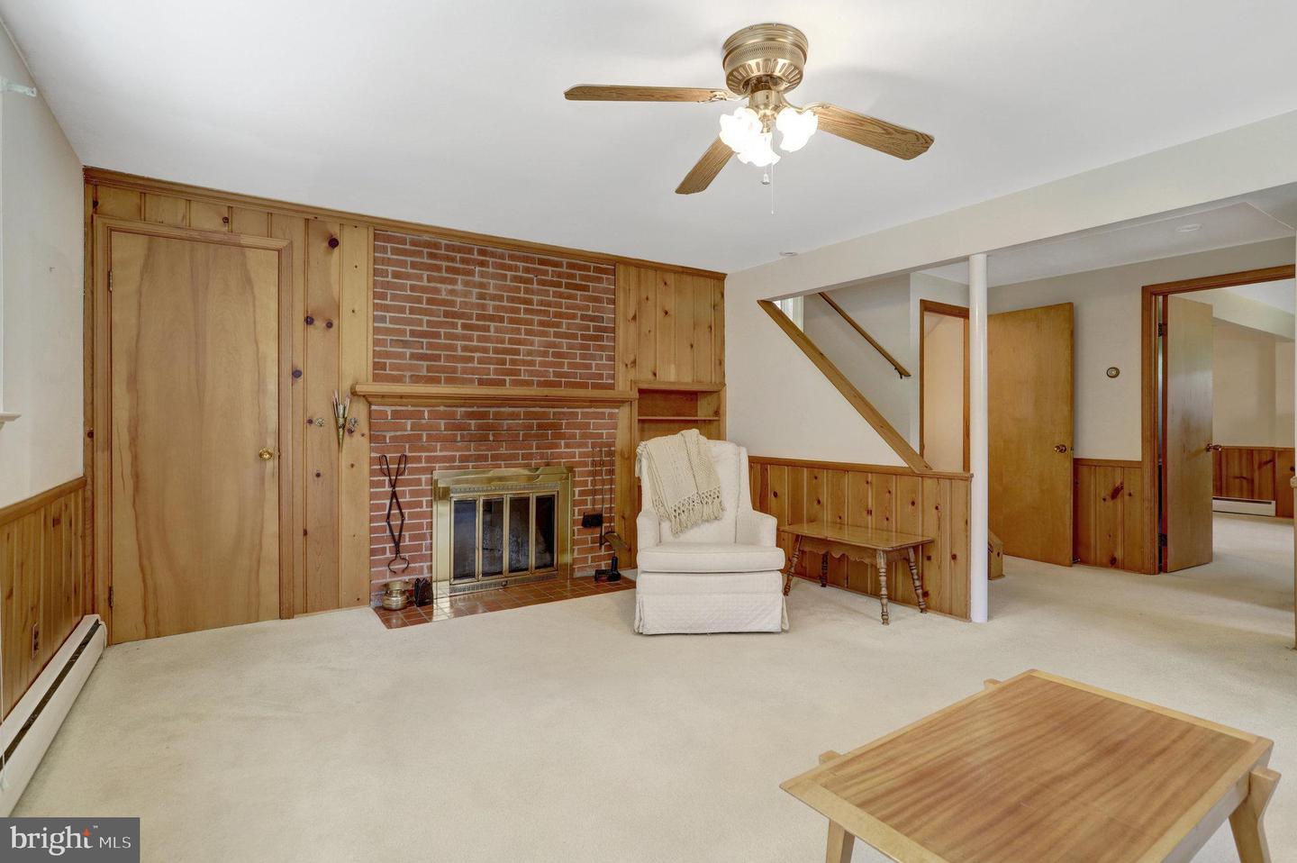 1807 COURTLAND RD, ALEXANDRIA, Virginia 22306, 4 Bedrooms Bedrooms, ,3 BathroomsBathrooms,Residential,For sale,1807 COURTLAND RD,VAFX2258182 MLS # VAFX2258182