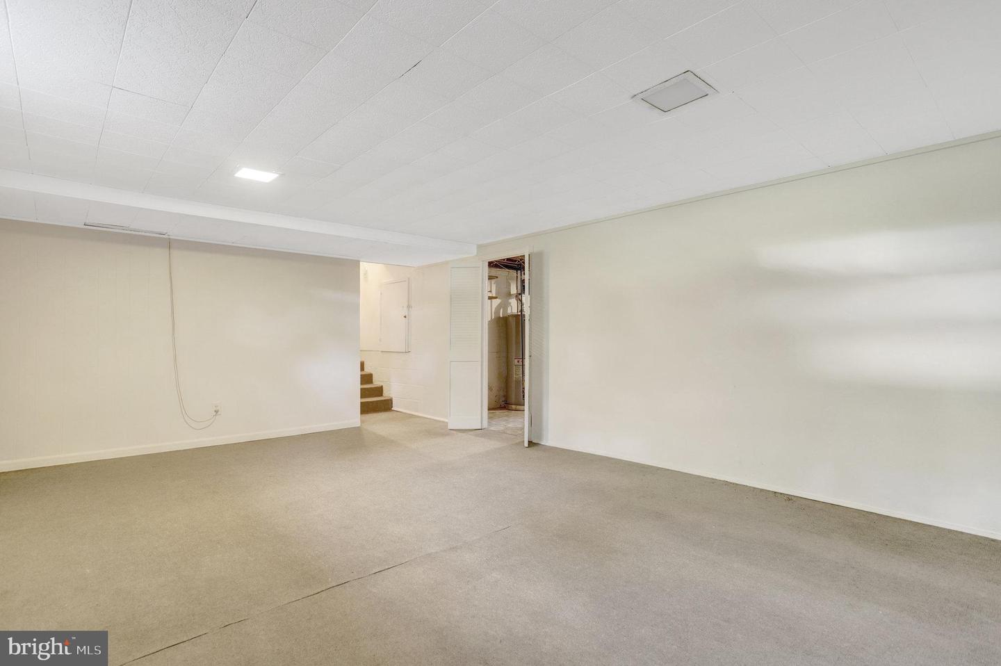 1807 COURTLAND RD, ALEXANDRIA, Virginia 22306, 4 Bedrooms Bedrooms, ,3 BathroomsBathrooms,Residential,For sale,1807 COURTLAND RD,VAFX2258182 MLS # VAFX2258182
