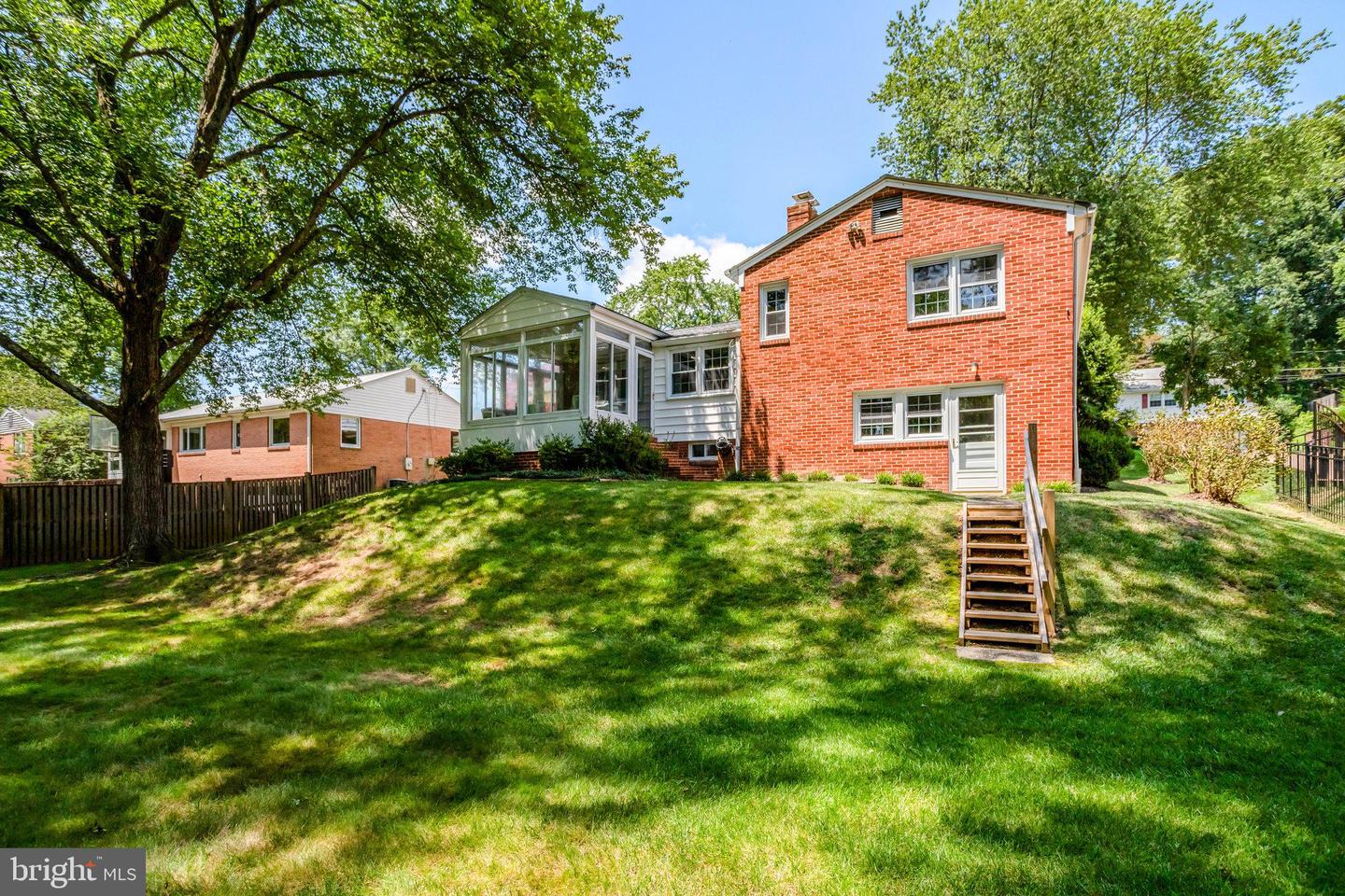 1807 COURTLAND RD, ALEXANDRIA, Virginia 22306, 4 Bedrooms Bedrooms, ,3 BathroomsBathrooms,Residential,For sale,1807 COURTLAND RD,VAFX2258182 MLS # VAFX2258182