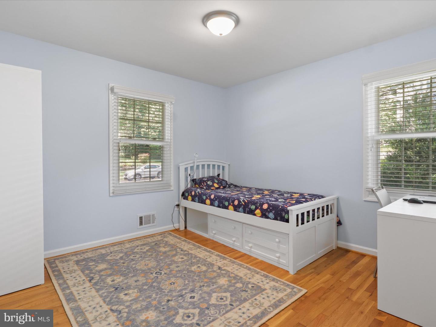 8304 BRIAR CREEK DR, ANNANDALE, Virginia 22003, 5 Bedrooms Bedrooms, 15 Rooms Rooms,3 BathroomsBathrooms,Residential,For sale,8304 BRIAR CREEK DR,VAFX2258218 MLS # VAFX2258218