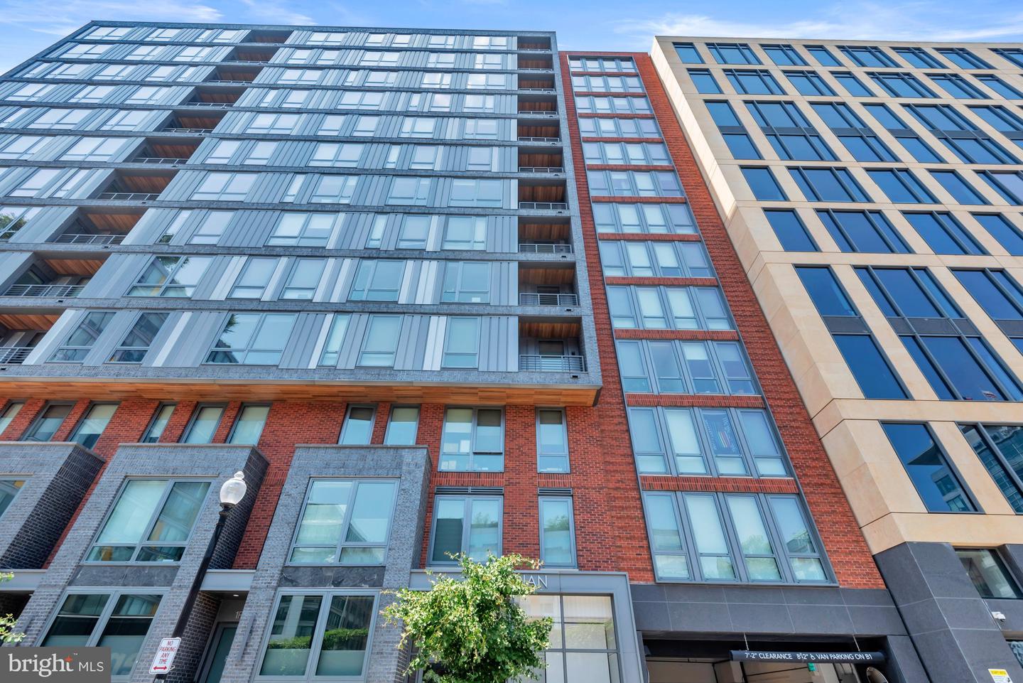 1211 VAN ST SE #1014, WASHINGTON, District Of Columbia 20003, 1 Bedroom Bedrooms, ,1 BathroomBathrooms,Residential,For sale,1211 VAN ST SE #1014,DCDC2212680 MLS # DCDC2212680