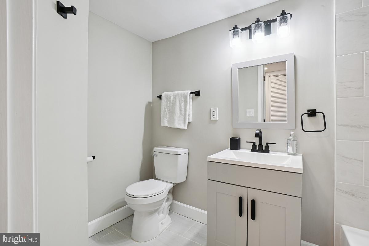 312-E DUNCAN AVE, ALEXANDRIA, Virginia 22301, 3 Bedrooms Bedrooms, ,3 BathroomsBathrooms,Residential,For sale,312-E DUNCAN AVE,VAAX2047990 MLS # VAAX2047990