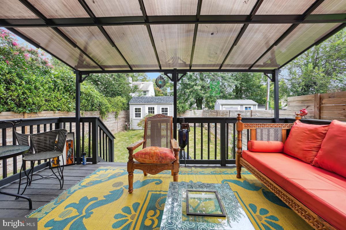 312-E DUNCAN AVE, ALEXANDRIA, Virginia 22301, 3 Bedrooms Bedrooms, ,3 BathroomsBathrooms,Residential,For sale,312-E DUNCAN AVE,VAAX2047990 MLS # VAAX2047990