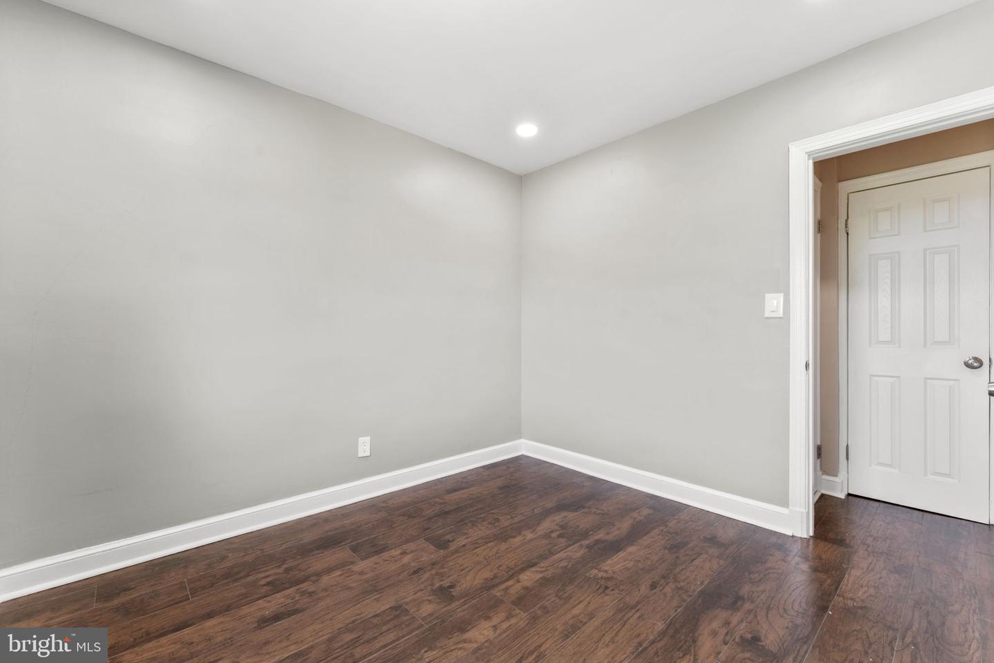 4226 GAULT PL NE, WASHINGTON, District Of Columbia 20019, 3 Bedrooms Bedrooms, ,2 BathroomsBathrooms,Residential,For sale,4226 GAULT PL NE,DCDC2212696 MLS # DCDC2212696