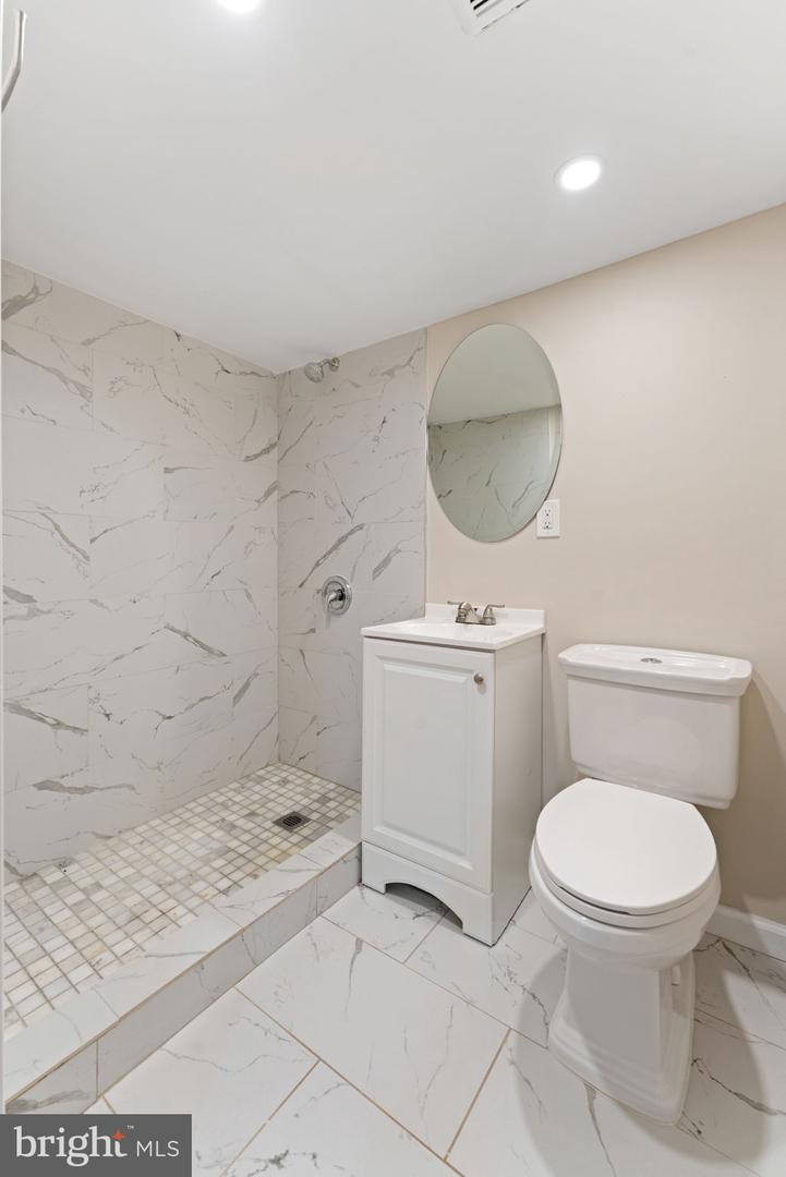 4226 GAULT PL NE, WASHINGTON, District Of Columbia 20019, 3 Bedrooms Bedrooms, ,2 BathroomsBathrooms,Residential,For sale,4226 GAULT PL NE,DCDC2212696 MLS # DCDC2212696