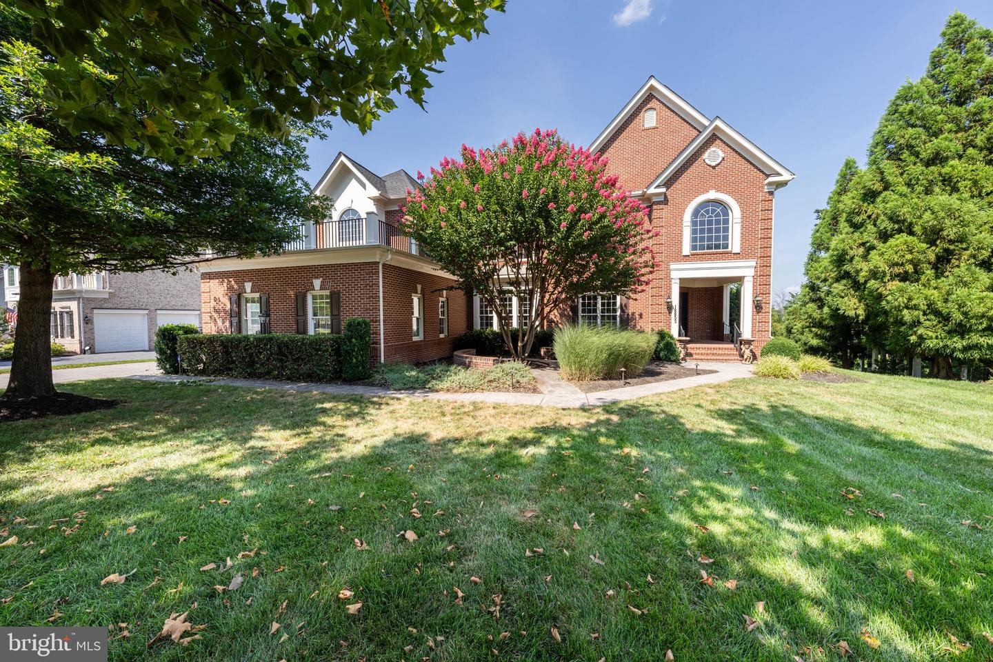 18852 RIDGEBACK CT, LEESBURG, Virginia 20176, 5 Bedrooms Bedrooms, ,4 BathroomsBathrooms,Residential,For sale,18852 RIDGEBACK CT,VALO2103408 MLS # VALO2103408