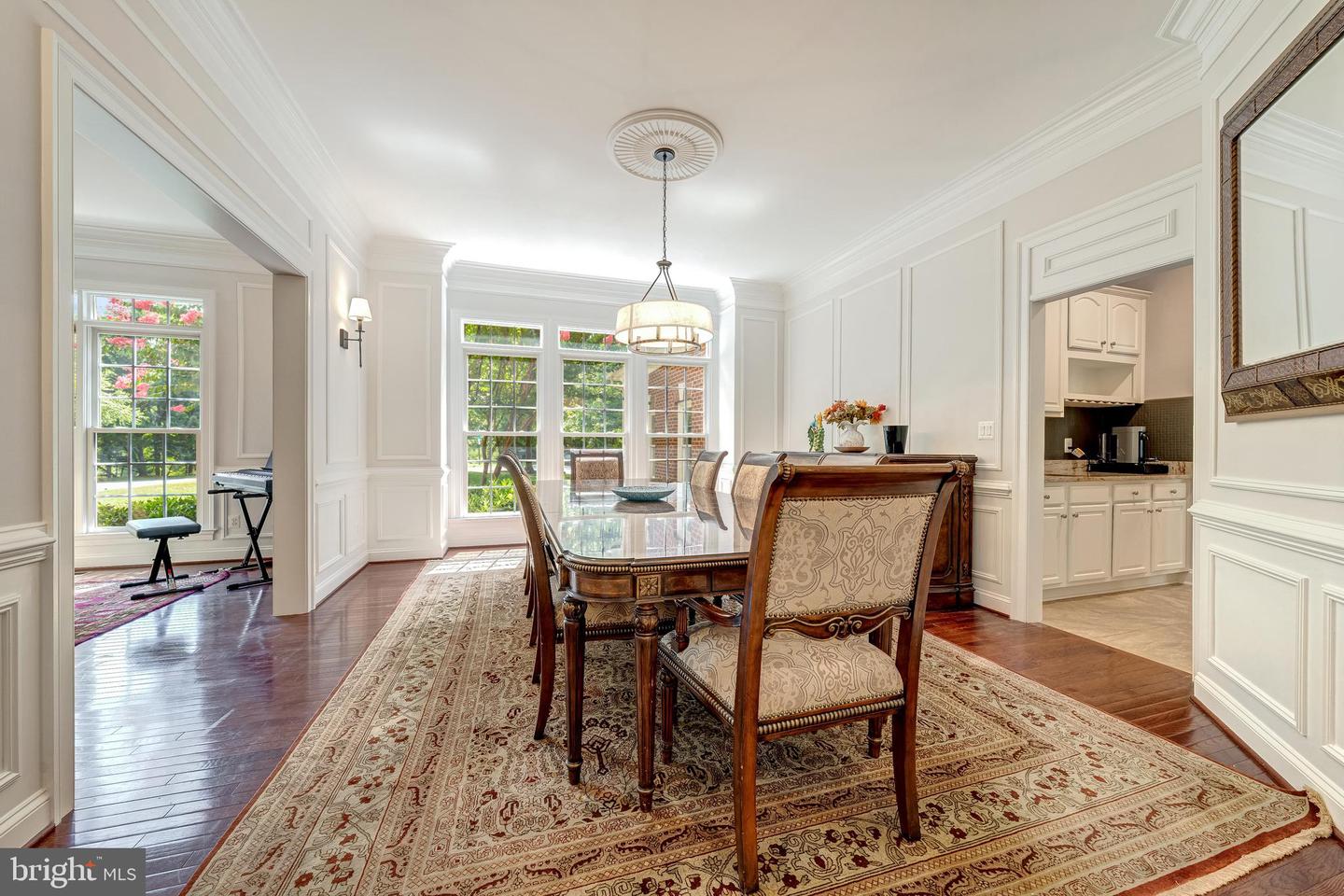 18852 RIDGEBACK CT, LEESBURG, Virginia 20176, 5 Bedrooms Bedrooms, ,4 BathroomsBathrooms,Residential,For sale,18852 RIDGEBACK CT,VALO2103408 MLS # VALO2103408