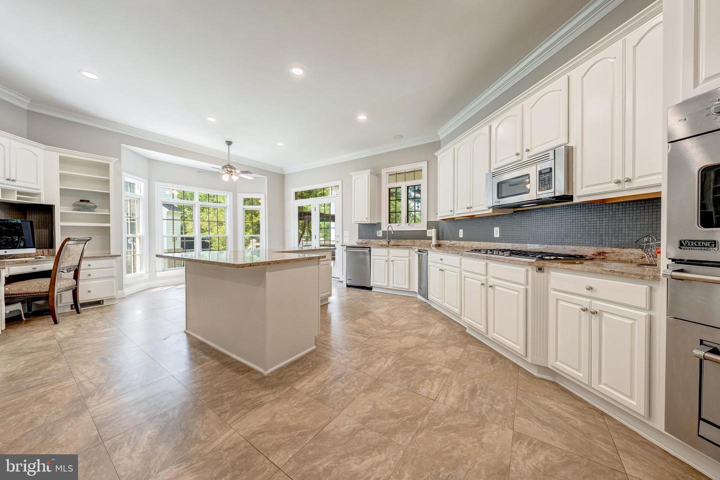 18852 RIDGEBACK CT, LEESBURG, Virginia 20176, 5 Bedrooms Bedrooms, ,4 BathroomsBathrooms,Residential,For sale,18852 RIDGEBACK CT,VALO2103408 MLS # VALO2103408