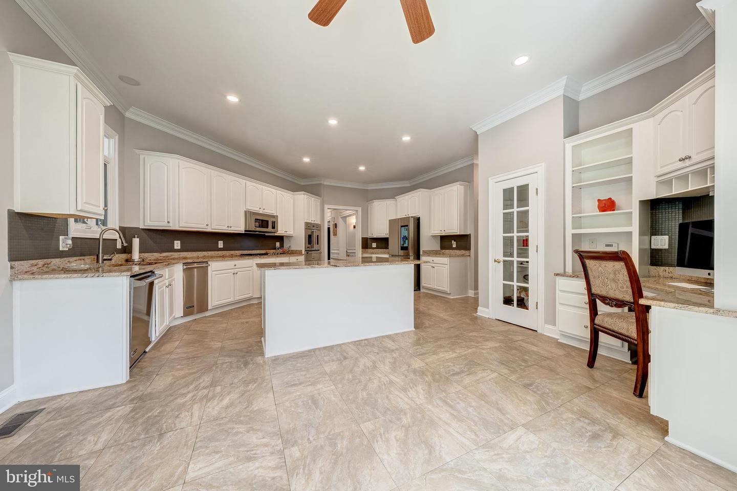 18852 RIDGEBACK CT, LEESBURG, Virginia 20176, 5 Bedrooms Bedrooms, ,4 BathroomsBathrooms,Residential,For sale,18852 RIDGEBACK CT,VALO2103408 MLS # VALO2103408