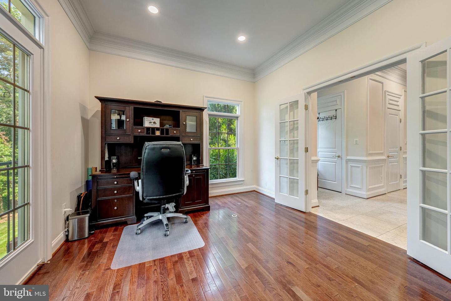 18852 RIDGEBACK CT, LEESBURG, Virginia 20176, 5 Bedrooms Bedrooms, ,4 BathroomsBathrooms,Residential,For sale,18852 RIDGEBACK CT,VALO2103408 MLS # VALO2103408