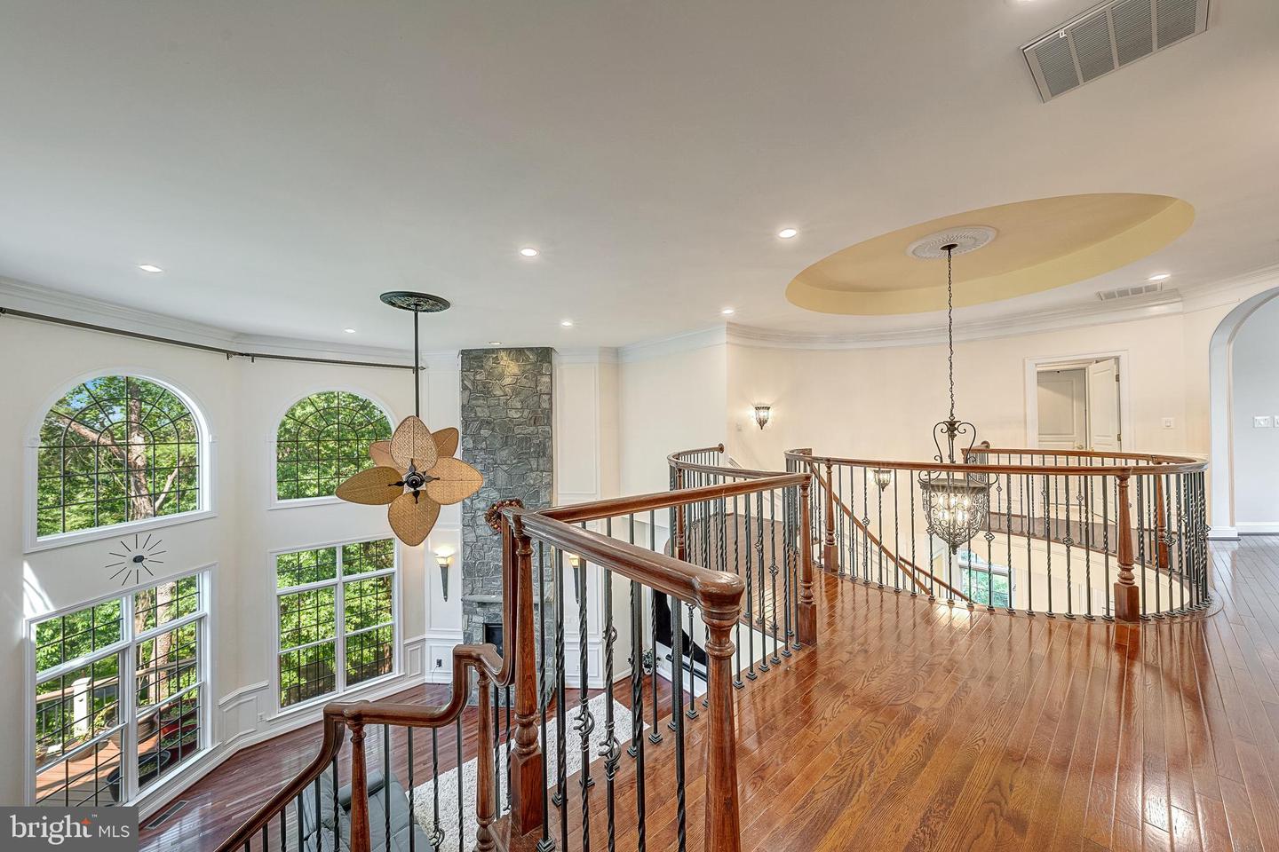 18852 RIDGEBACK CT, LEESBURG, Virginia 20176, 5 Bedrooms Bedrooms, ,4 BathroomsBathrooms,Residential,For sale,18852 RIDGEBACK CT,VALO2103408 MLS # VALO2103408