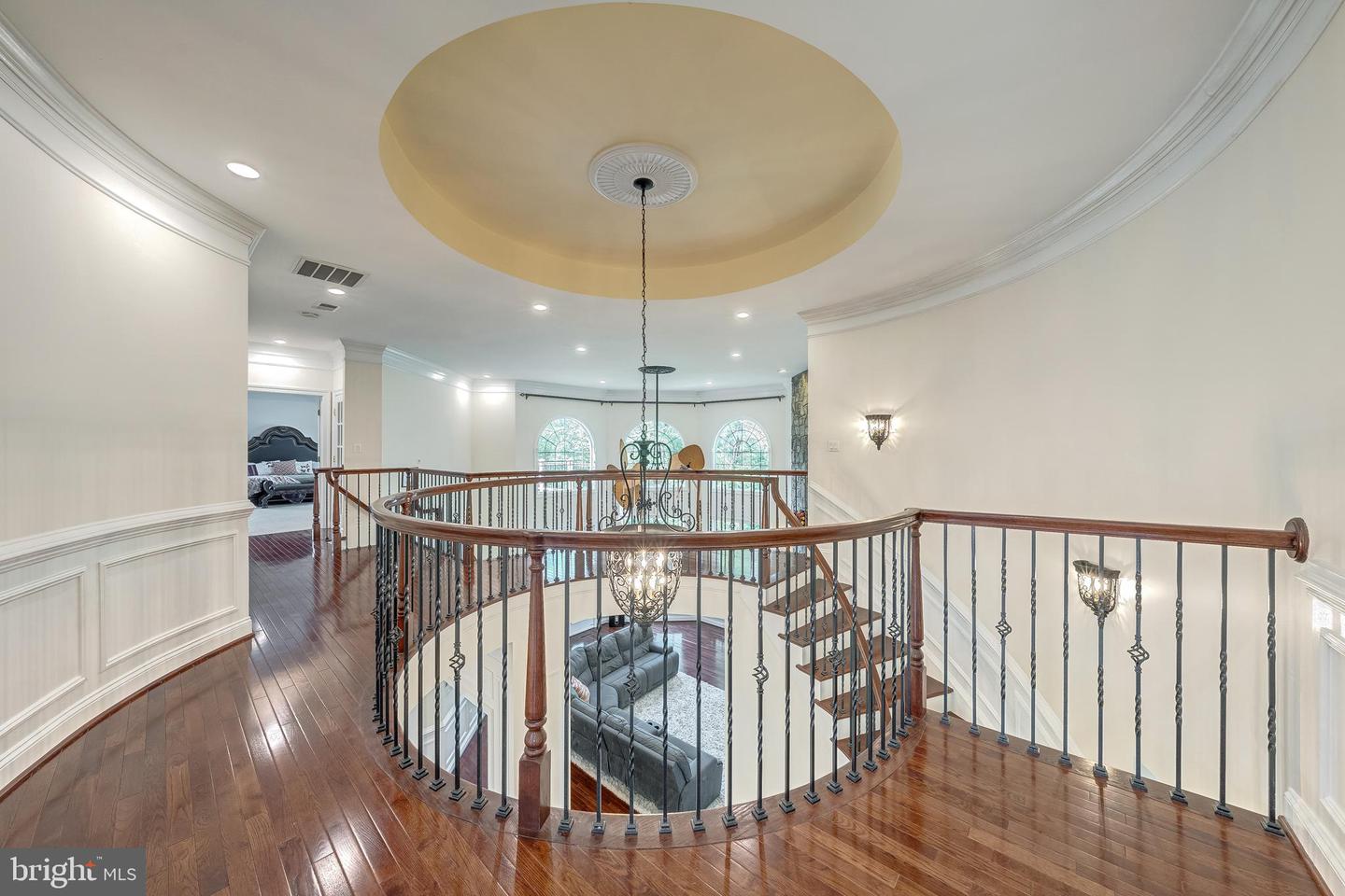 18852 RIDGEBACK CT, LEESBURG, Virginia 20176, 5 Bedrooms Bedrooms, ,4 BathroomsBathrooms,Residential,For sale,18852 RIDGEBACK CT,VALO2103408 MLS # VALO2103408