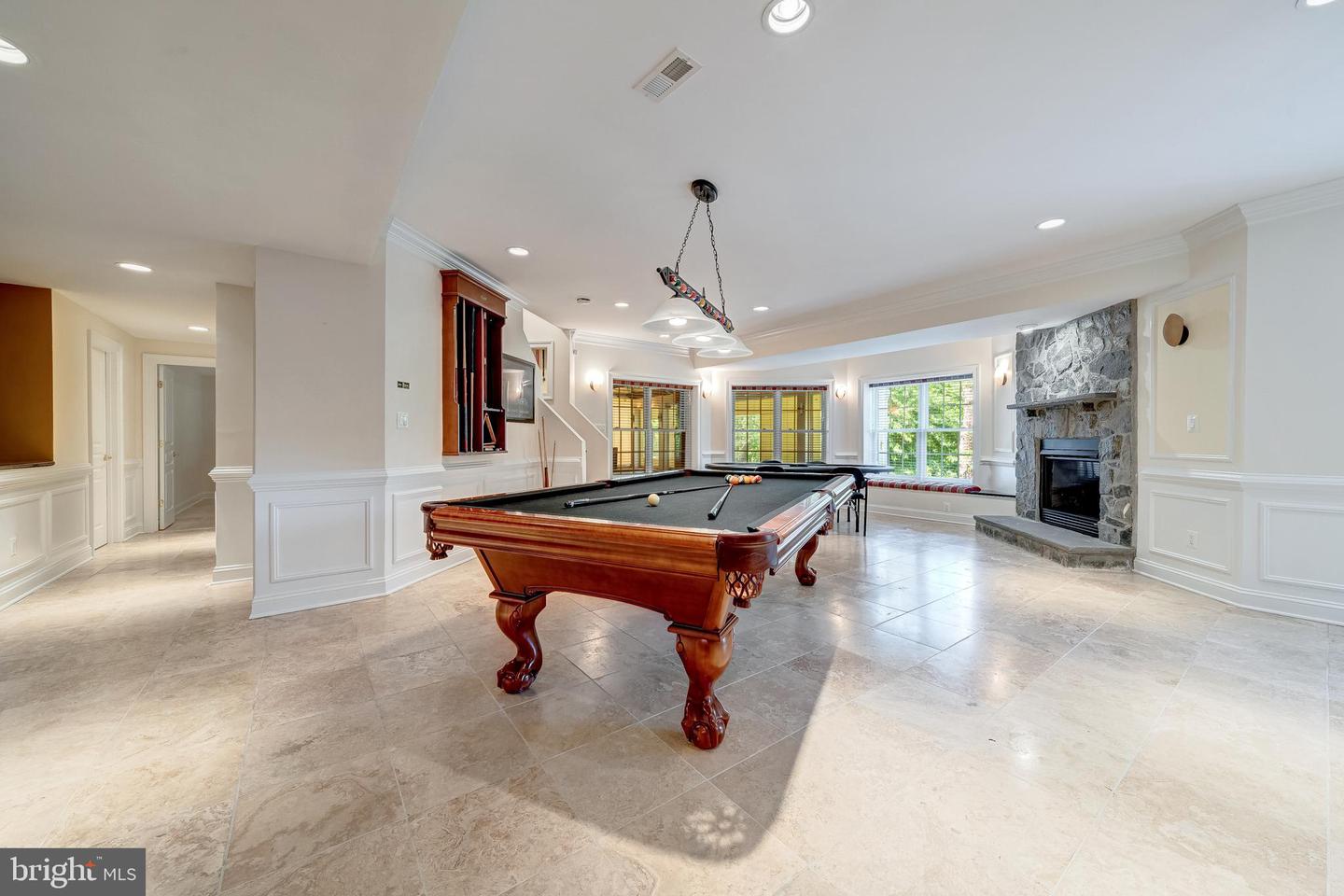18852 RIDGEBACK CT, LEESBURG, Virginia 20176, 5 Bedrooms Bedrooms, ,4 BathroomsBathrooms,Residential,For sale,18852 RIDGEBACK CT,VALO2103408 MLS # VALO2103408