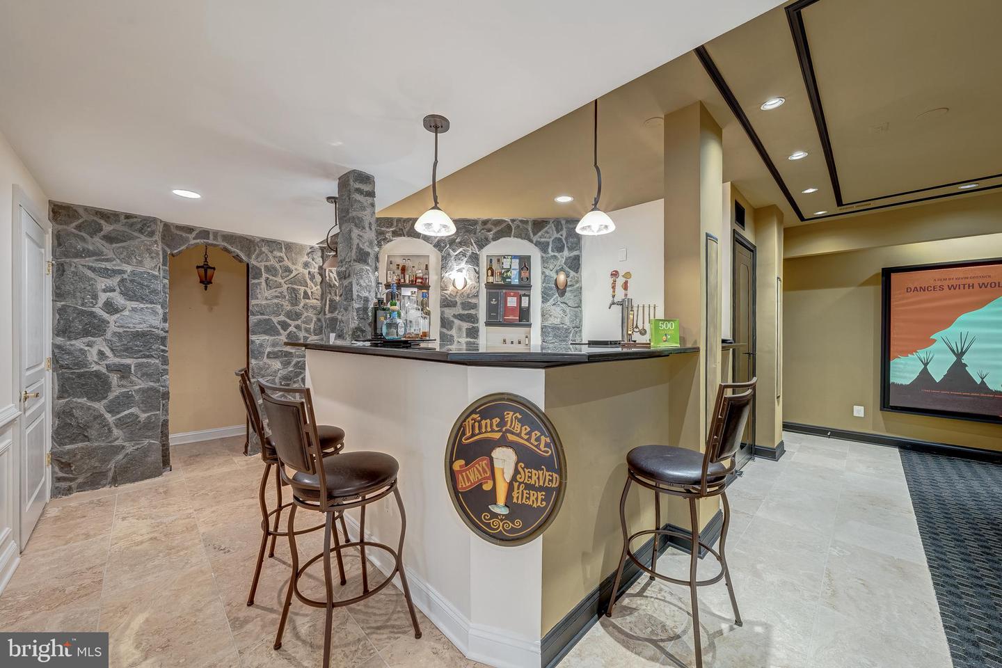 18852 RIDGEBACK CT, LEESBURG, Virginia 20176, 5 Bedrooms Bedrooms, ,4 BathroomsBathrooms,Residential,For sale,18852 RIDGEBACK CT,VALO2103408 MLS # VALO2103408